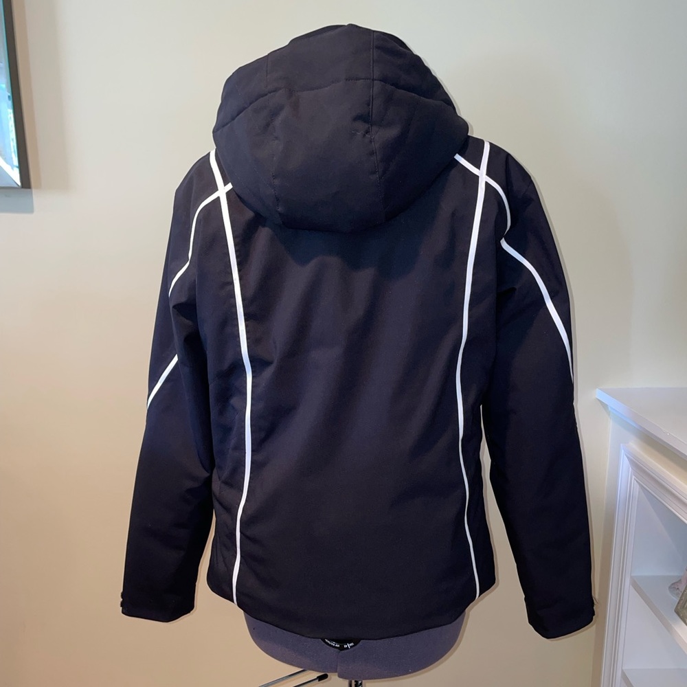 Descente Ski Jacket - Picture 2 of 3